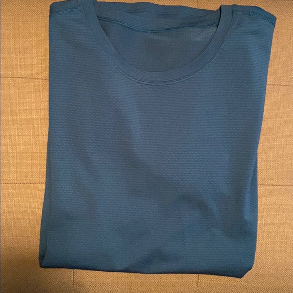Drop Back Short Sleeve Lululemon T